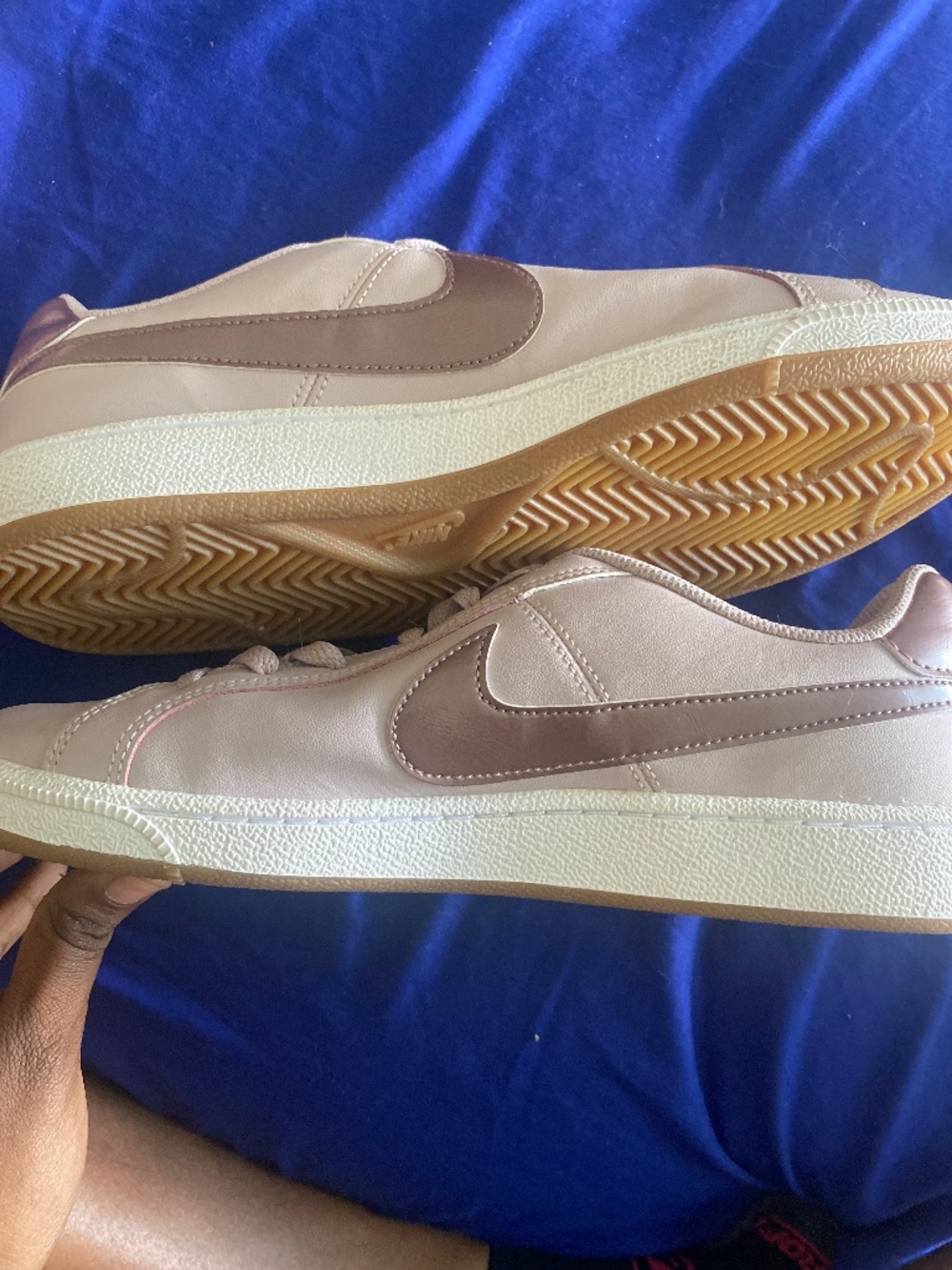 Nike court royals